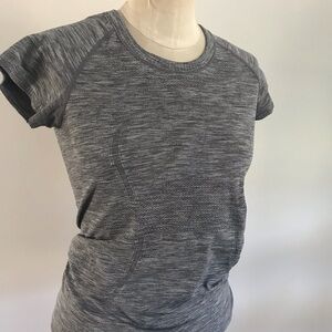 Lululemon Swiftly Tech short sleeve t - shirt
